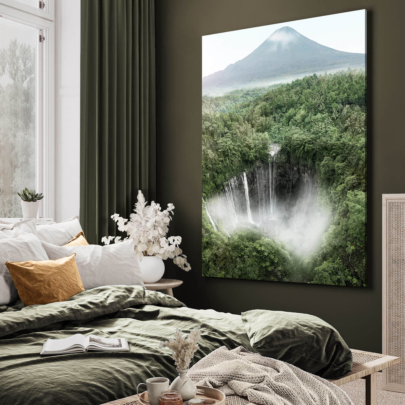 Canvastavla - Tumpak Sewu Waterfall